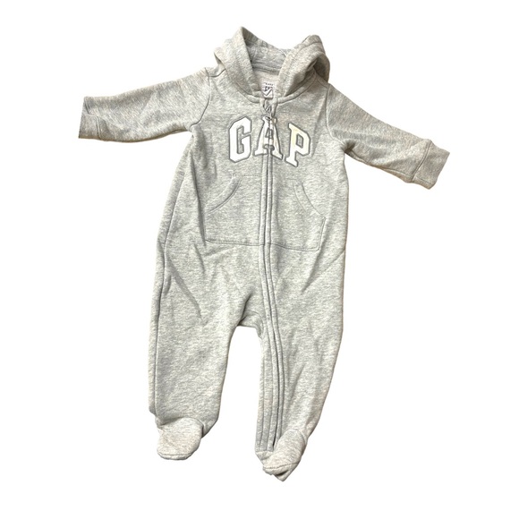 ✨GAP BABY ONE PIECE ✨ - Picture 7 of 7